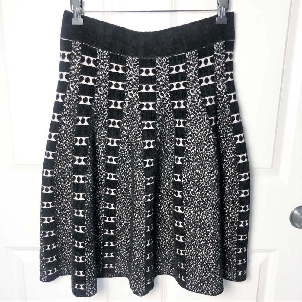 Anthropologie Moth black white sweater skirt sz M